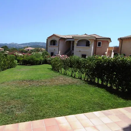 Apartment For 6 People, Cannigione
