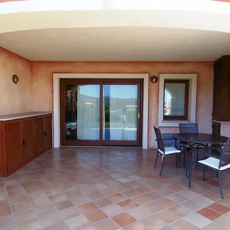 Apartment For 6 People,